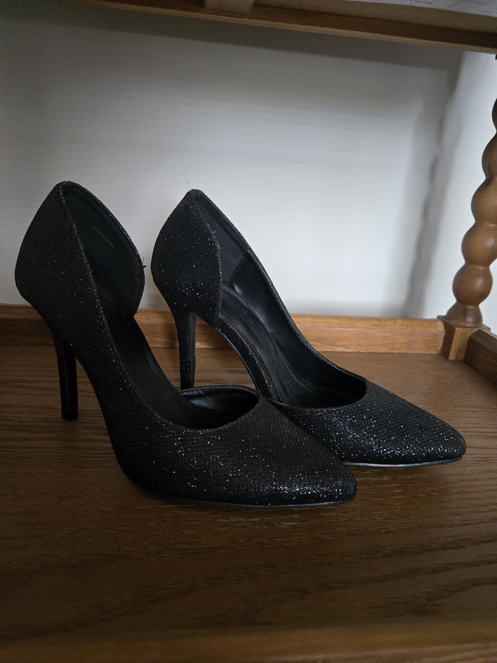 le chateau Black Sparkle Pointed-Toe Stiletto Heels